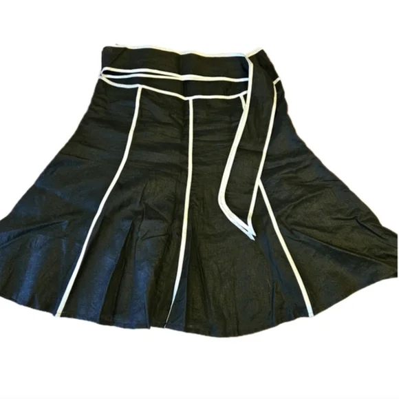Linen Black and White A-Line Skirt🐈‍⬛ - Picture 7 of 7